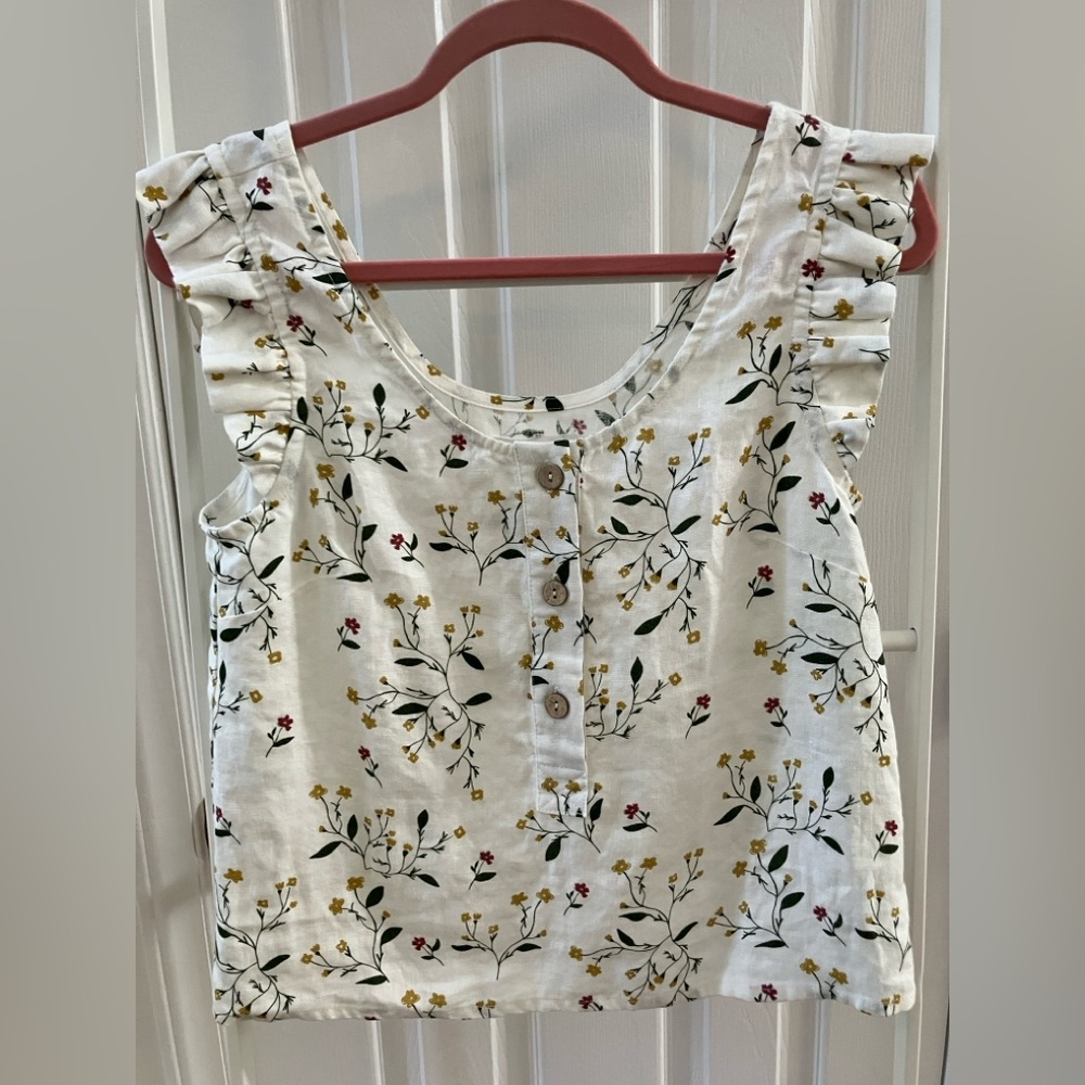 Brand New notPERFECTLINEN Varenna top with buttons in Sunny Field print size S